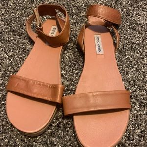 Steve Madden sandals.